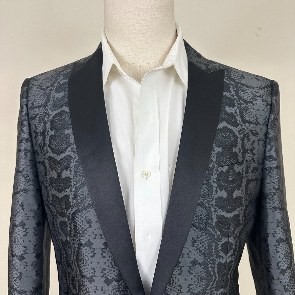 Express Blazer Jacket Black Slim Fit Snake Print Jacquard Peak Lapel Mens 42R - Picture 3 of 12